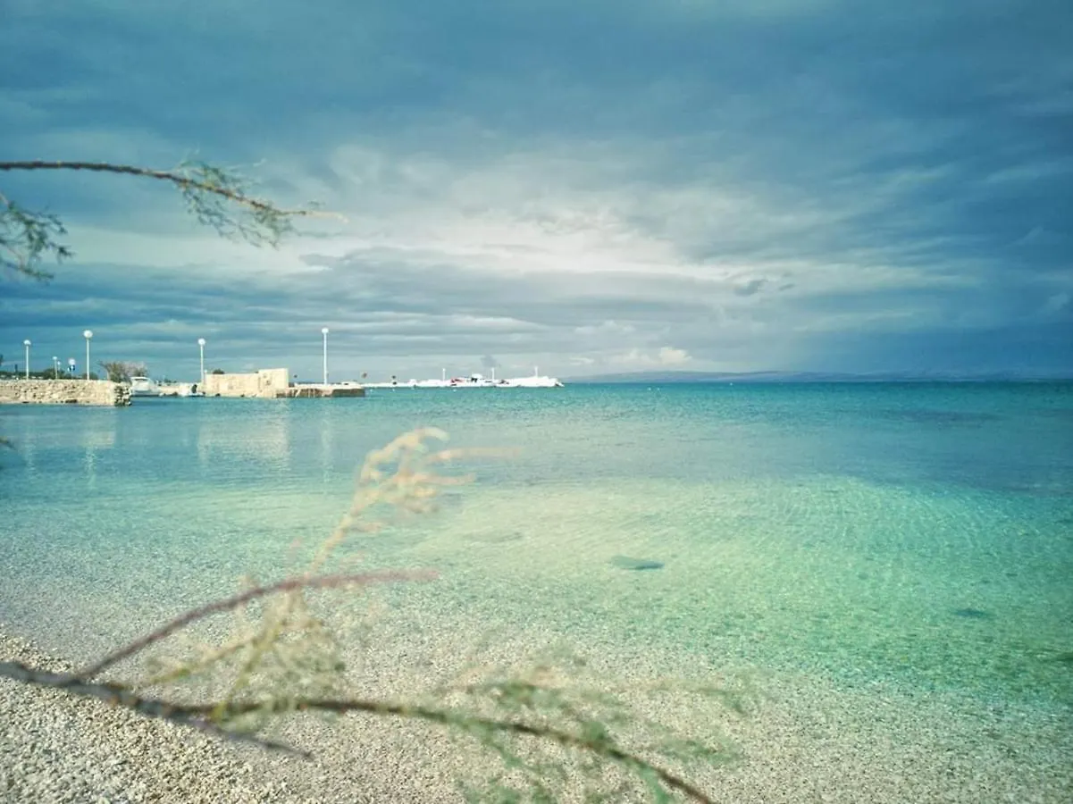 Apartment Mimosa Vir Croatia